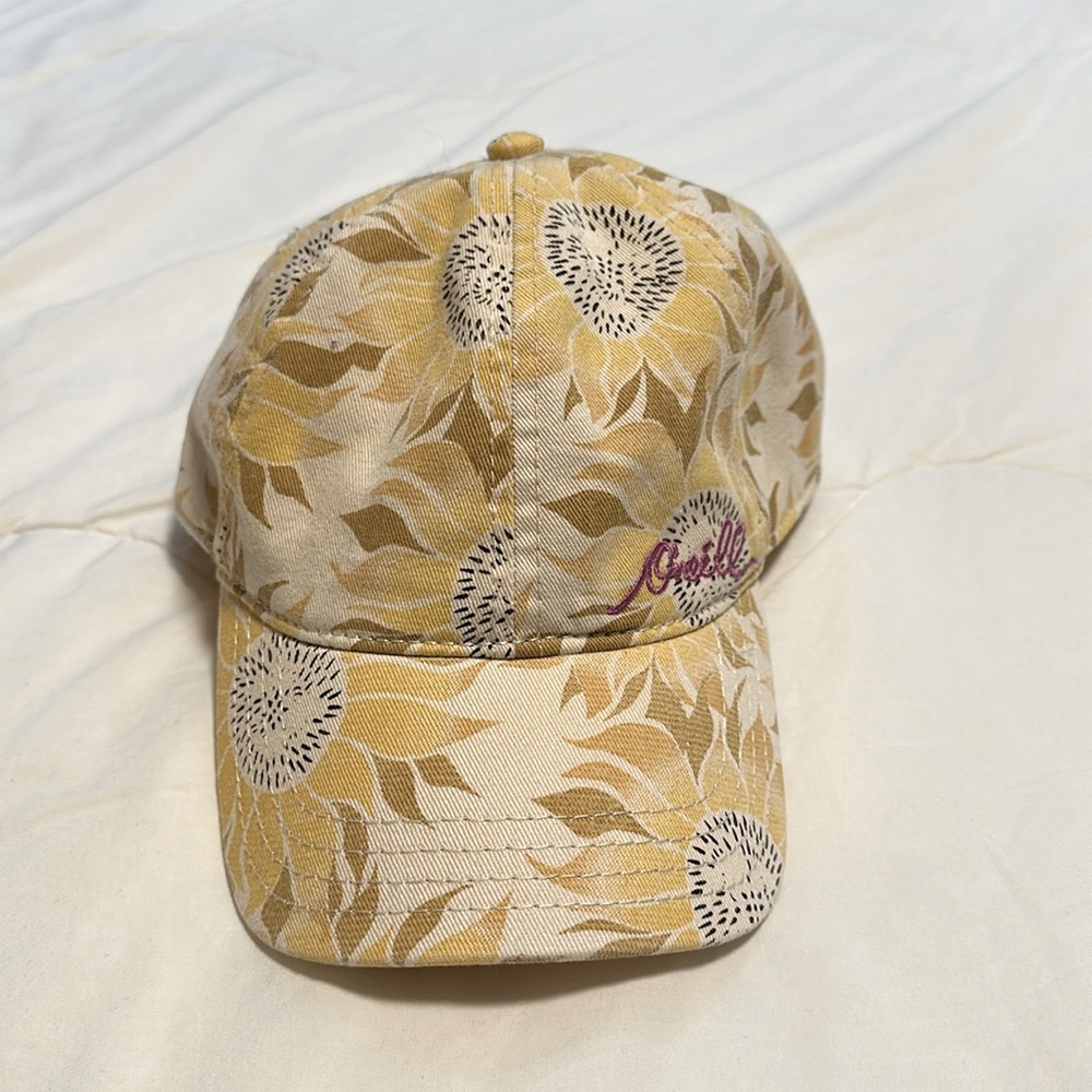 NWT O’Neill baseball hat, yellow/cream/tan, adjustable snap closure